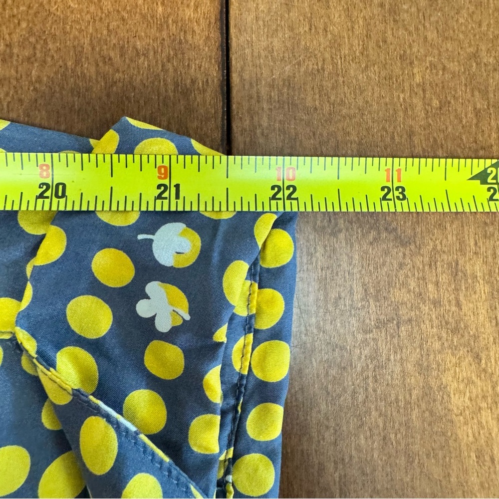 CAbi 100% Silk Clover Polka Dot Yellow Blouse Style #183 Button Down Boxy Cut XS - Picture 9 of 12